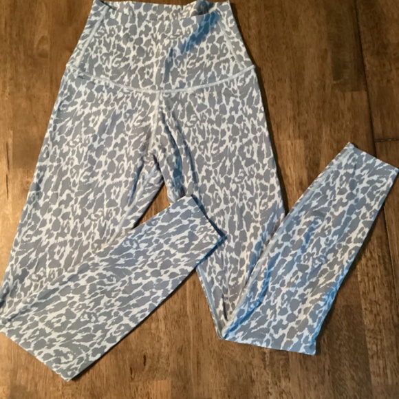 Tavi Women’s High Waisted Tight | 27.5-Inch Inseam XS - Picture 4 of 4